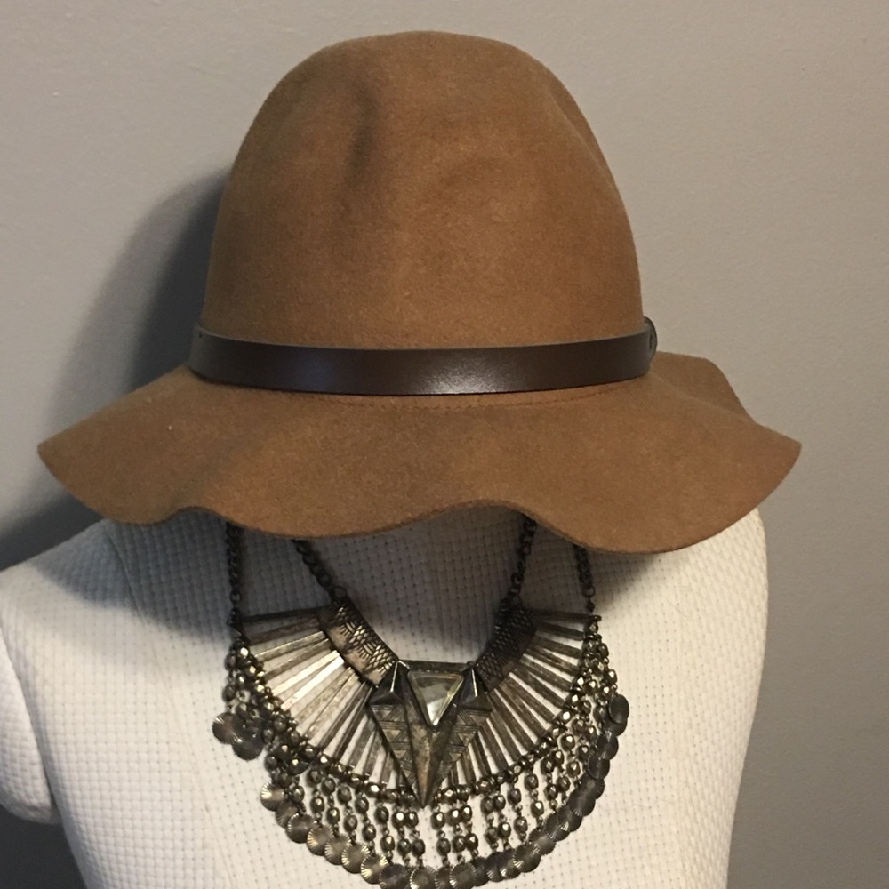 Gently used hat